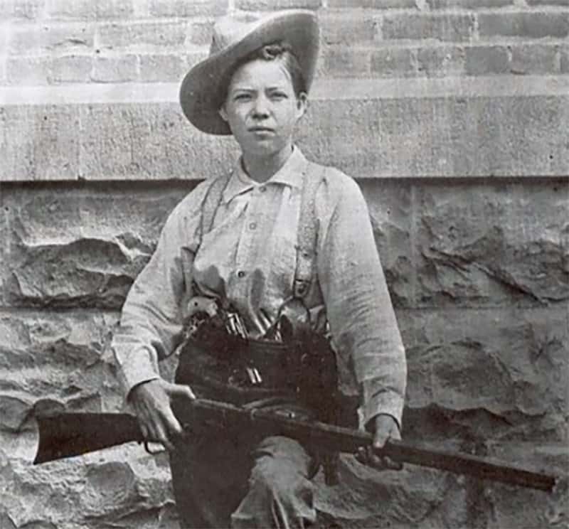 Femmes Fatales facts