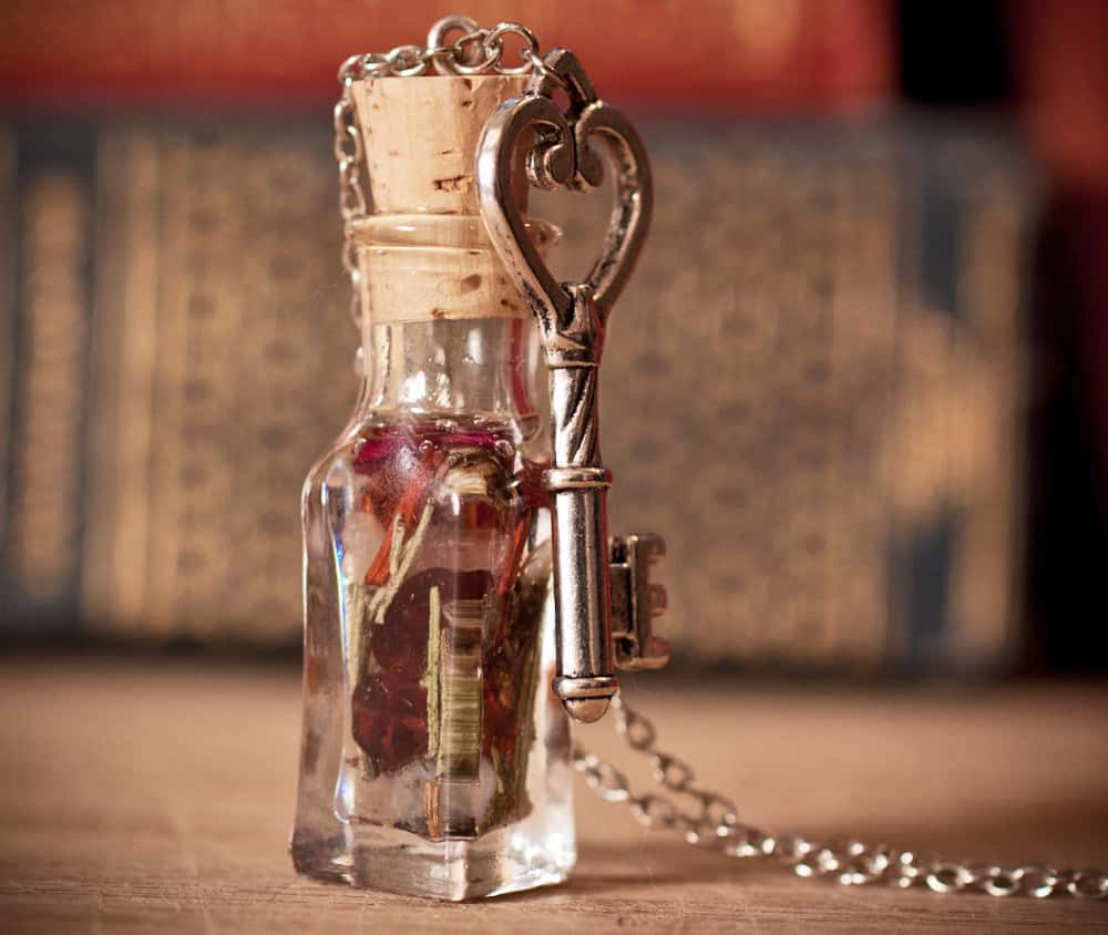 Messed Up Love Stories facts