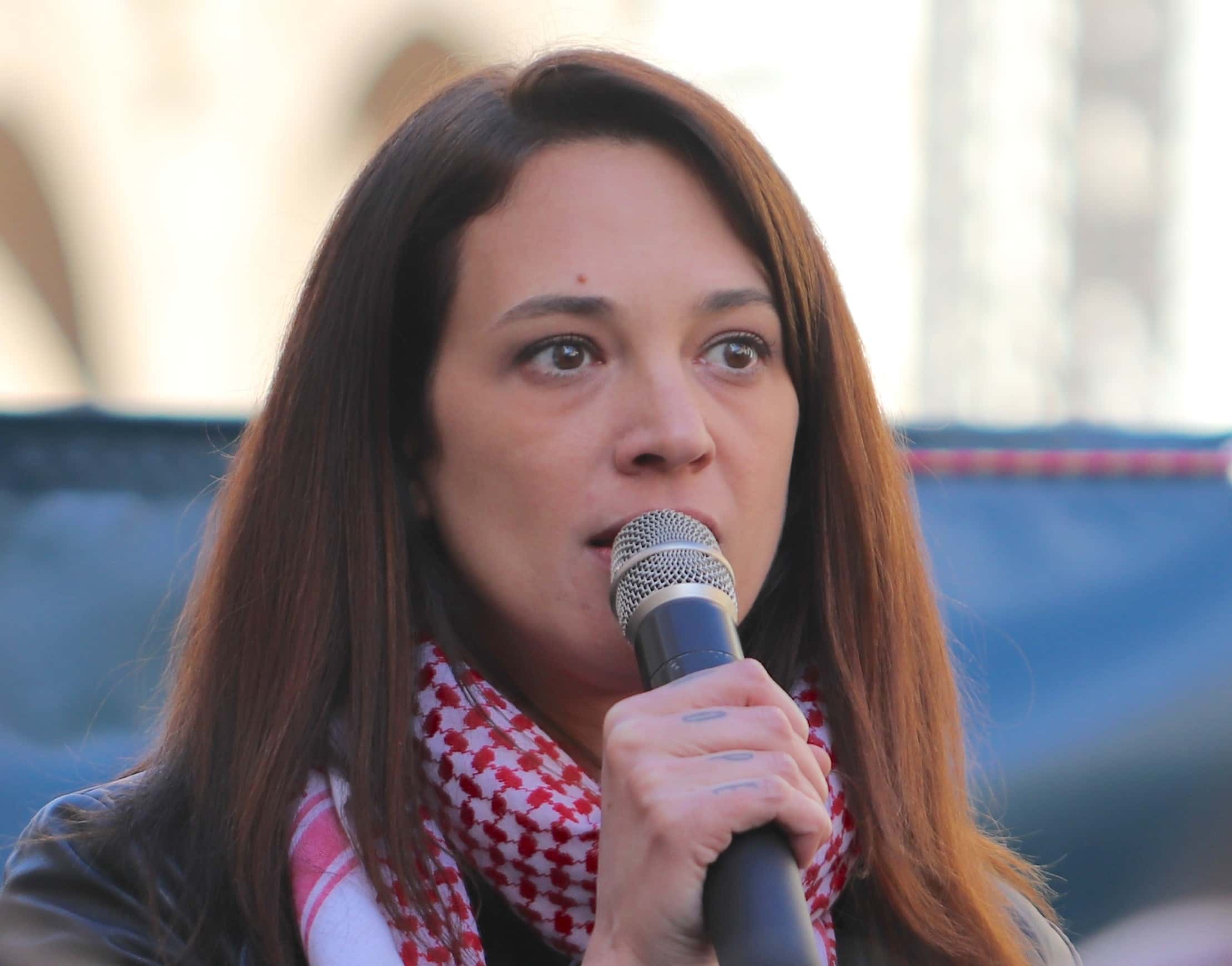 Anthony Bourdain Facts