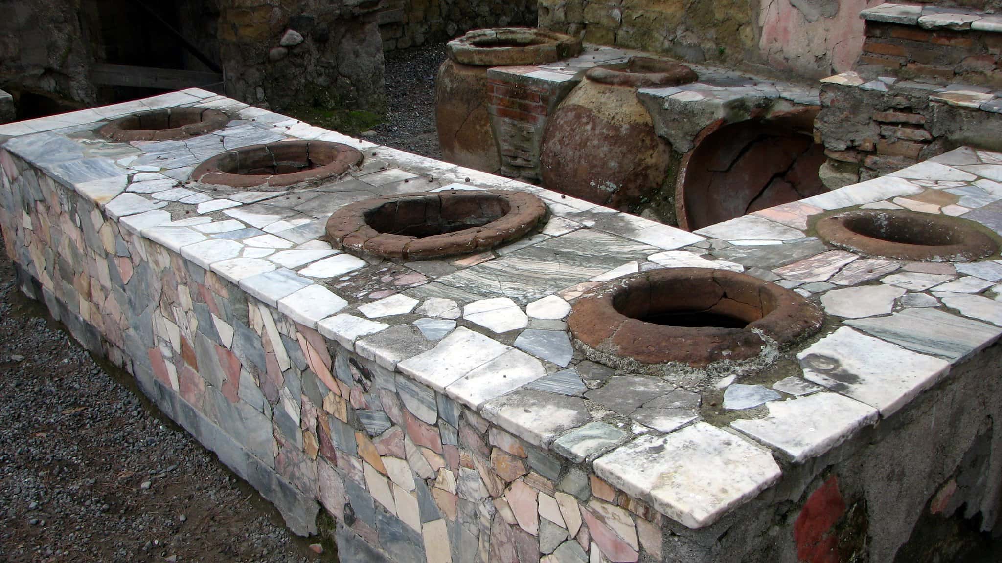 Bizarre Habits of Ancient Peoples facts