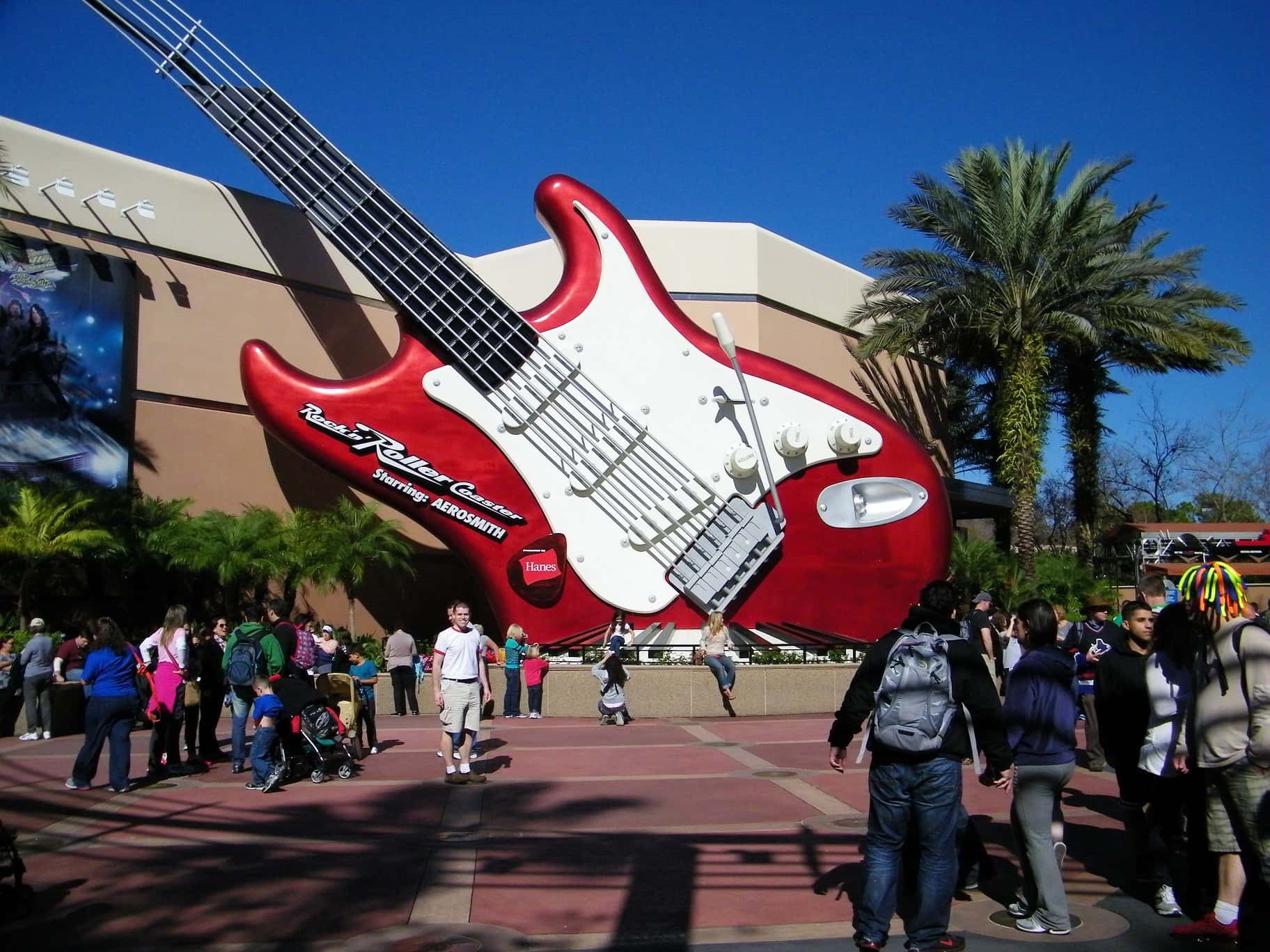 Disney Employees the Weirdest Thing They’ve Seen facts