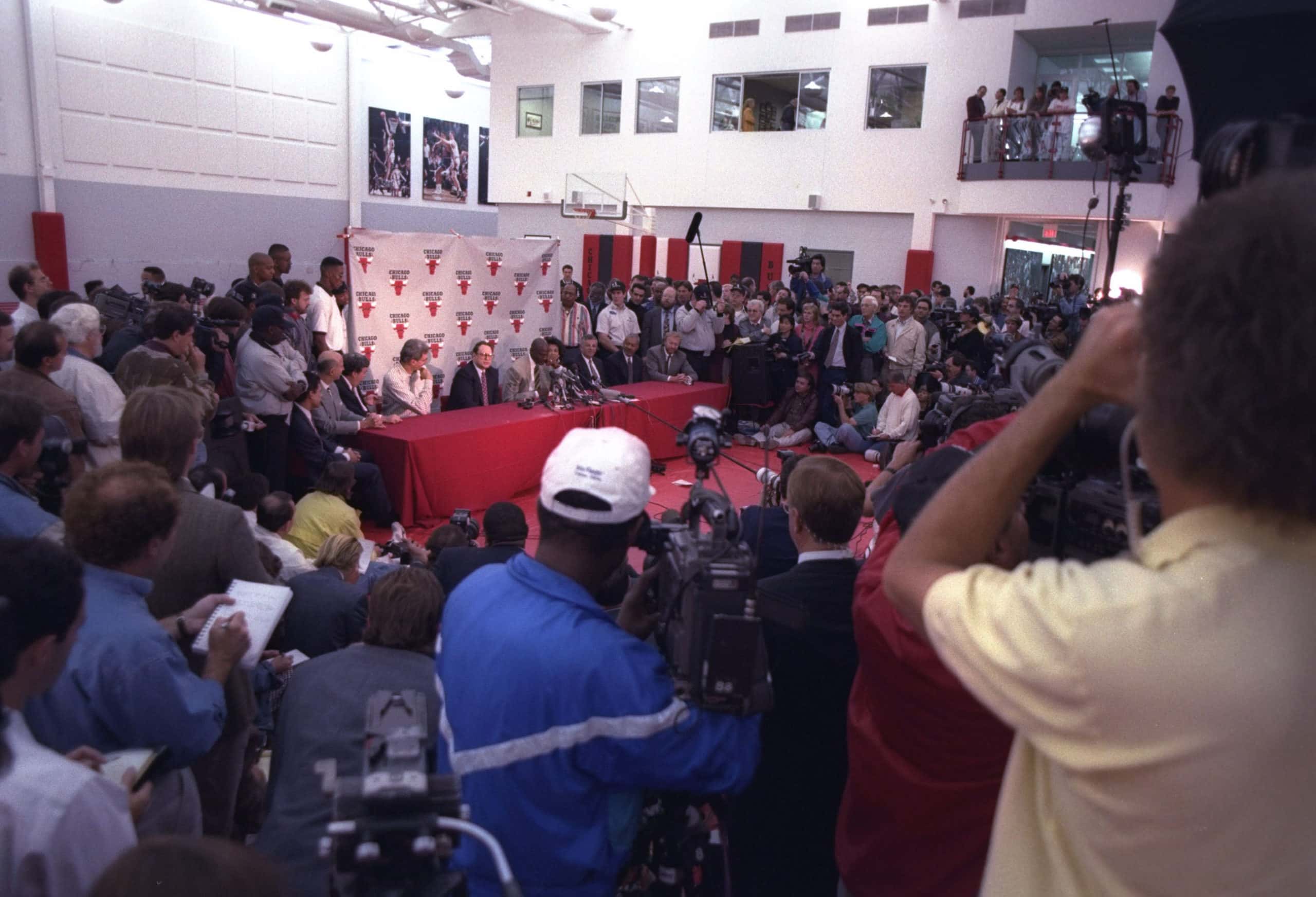 Michael Jordan of the Chicago Bulls announces his retirement during a press conference in Chicago, Illinois. - 1993