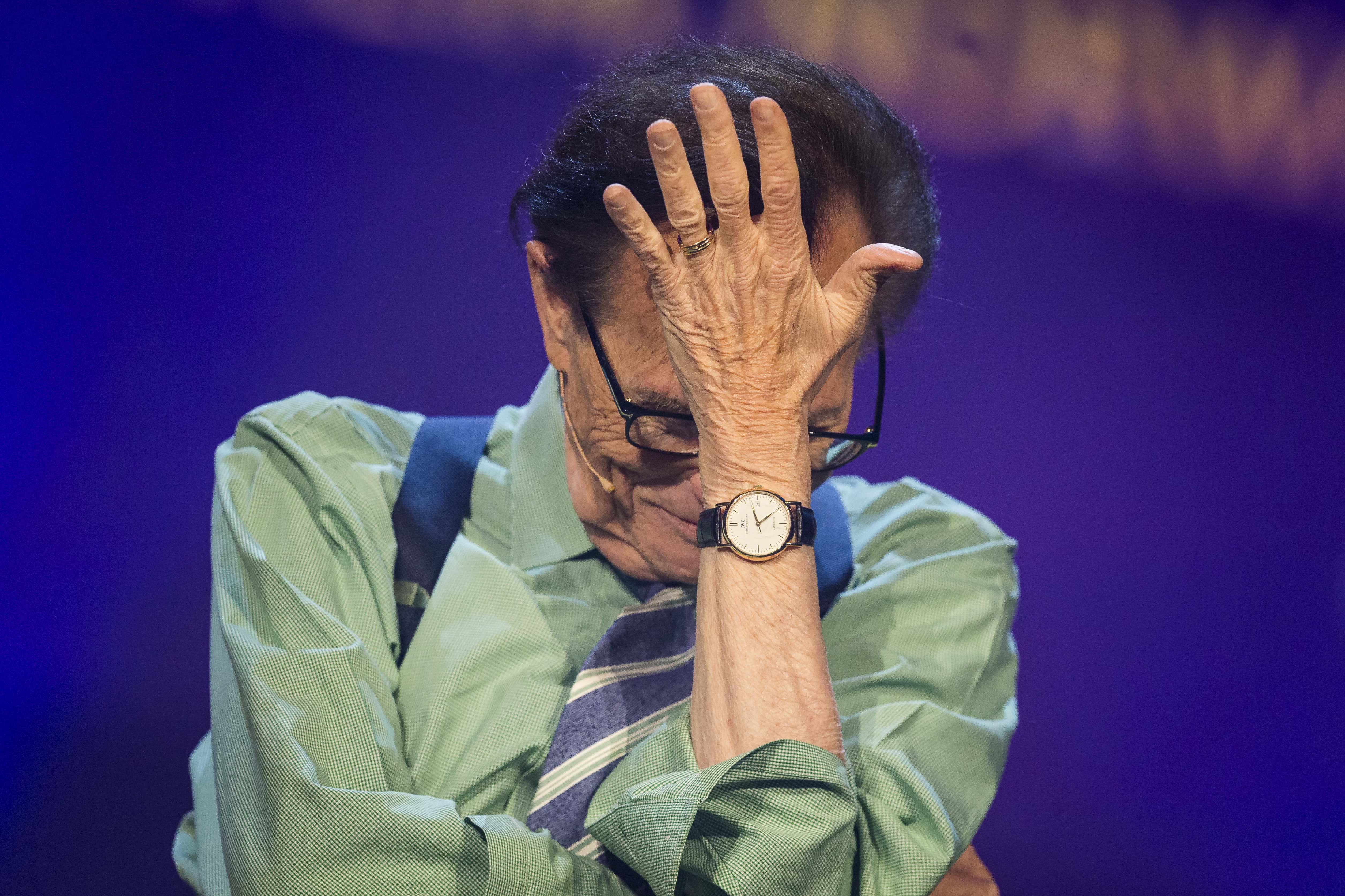 Day 2 - Starmus Festival 2017: Life and The Universe. Larry King on a discussion.