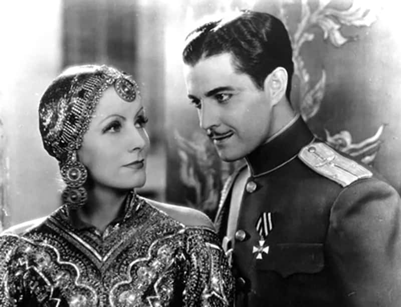 Greta Garbo and Ramon Novarro in “Mata Hari”