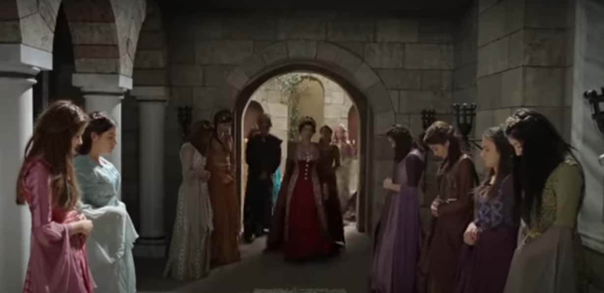 A screenshot of the TV Show Magnificent Century: Kosem