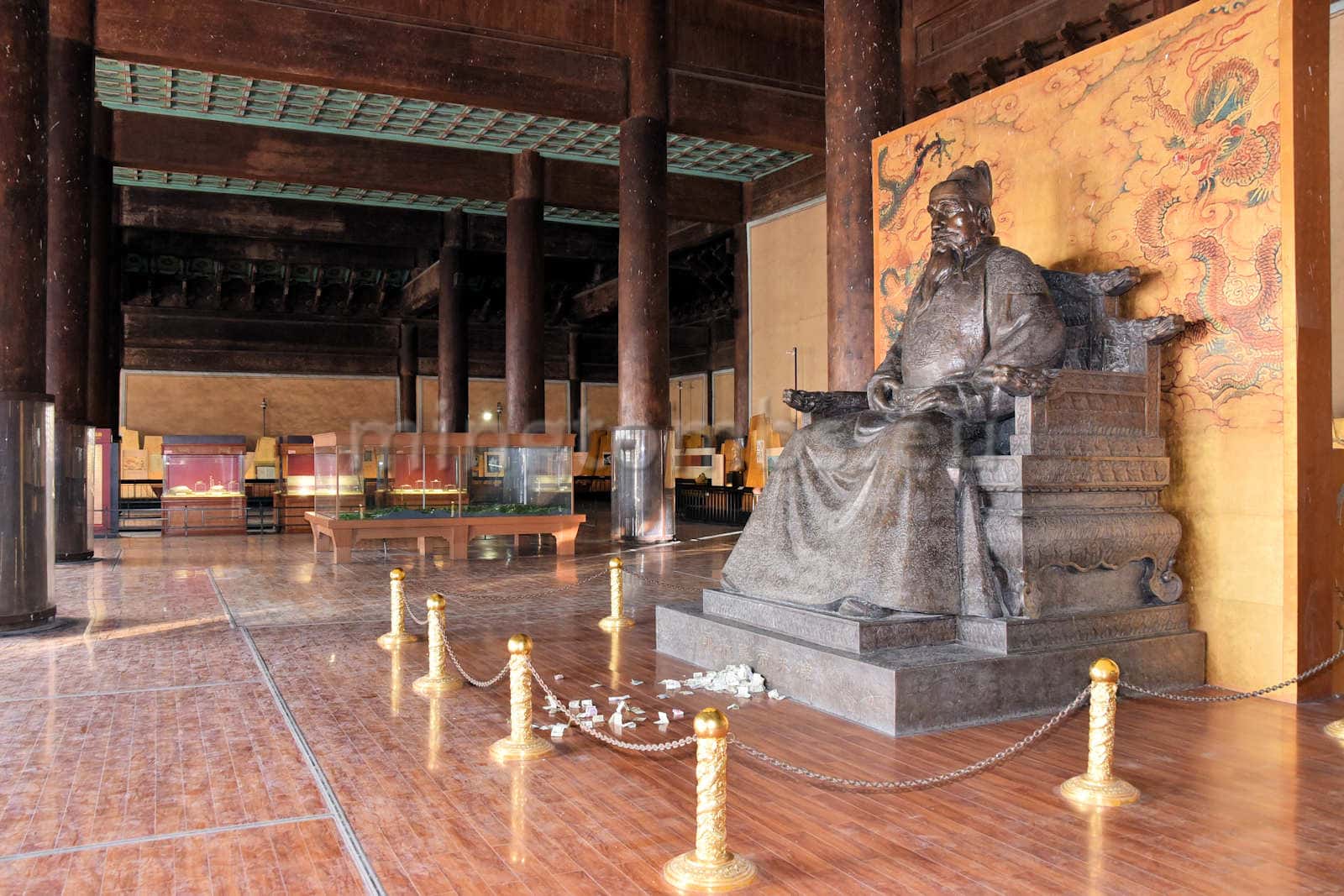 Chinese Emperors Facts