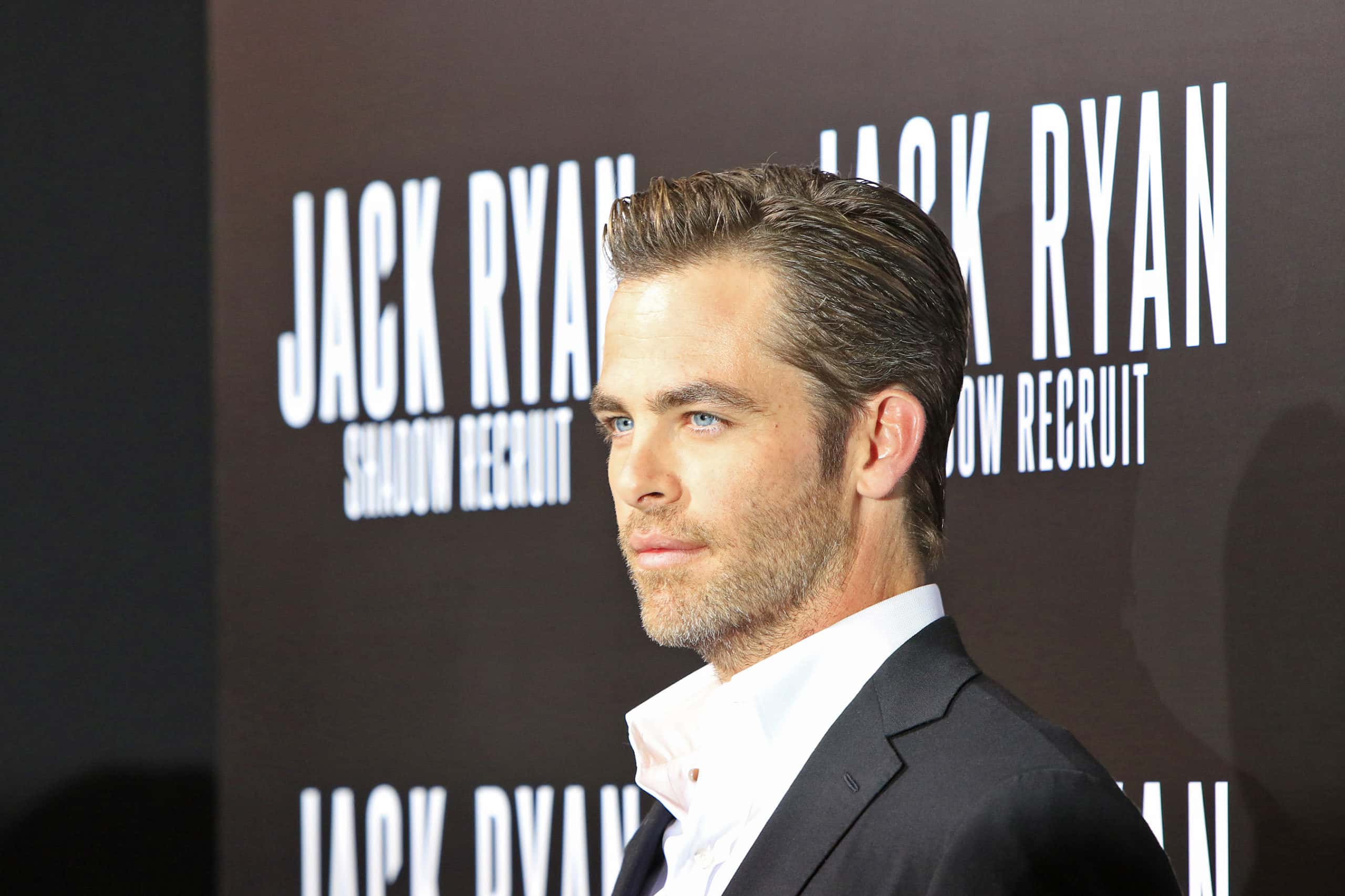 Chris Pine at the premiere of Paramount Pictures' 'Jack Ryan: Shadow Recruit'