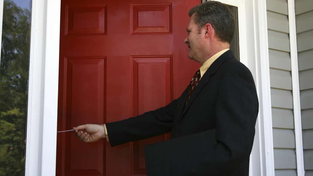 Landlord Complete Jerk facts