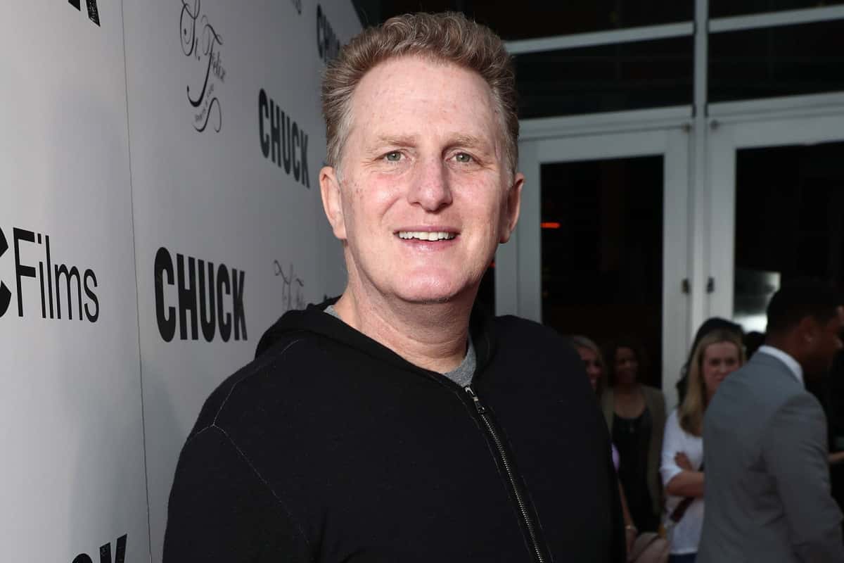 Bizarre Celebrity Encounters facts