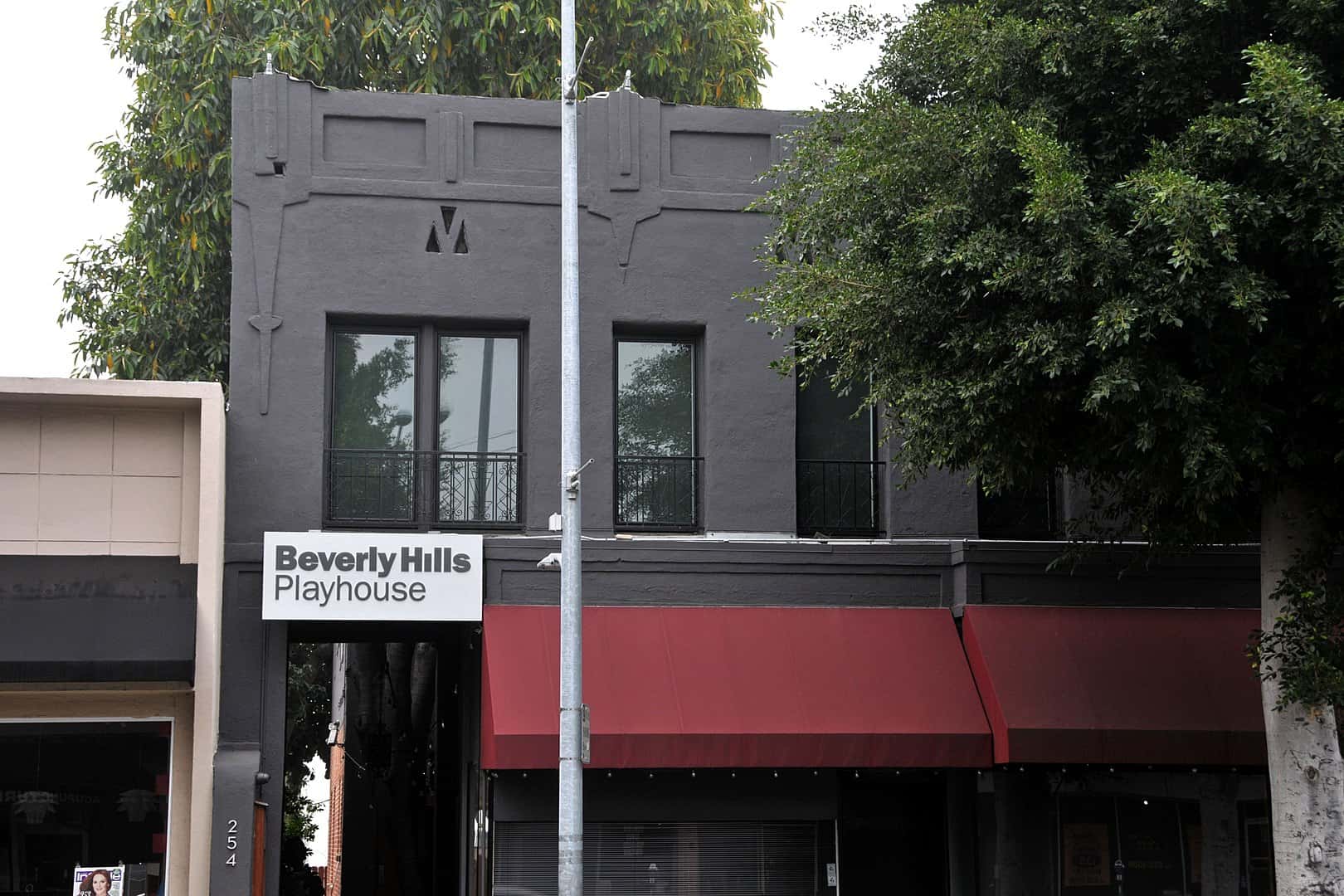 This is a shot of the Beverly Hills Playhouse acting school