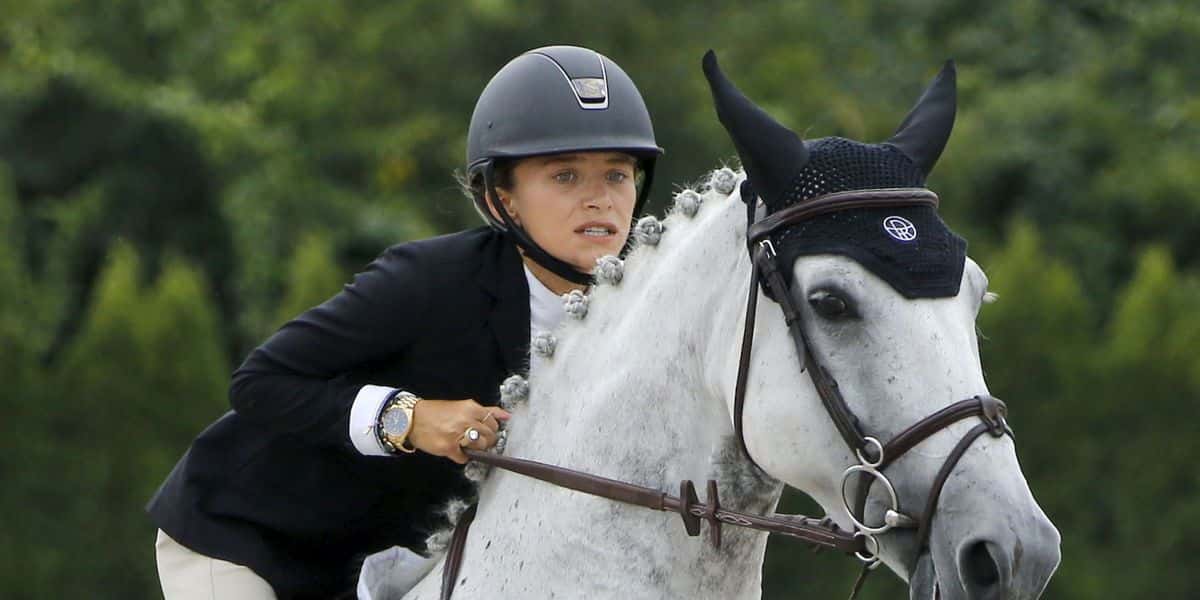 Mary-Kate and Ashley Olsen facts