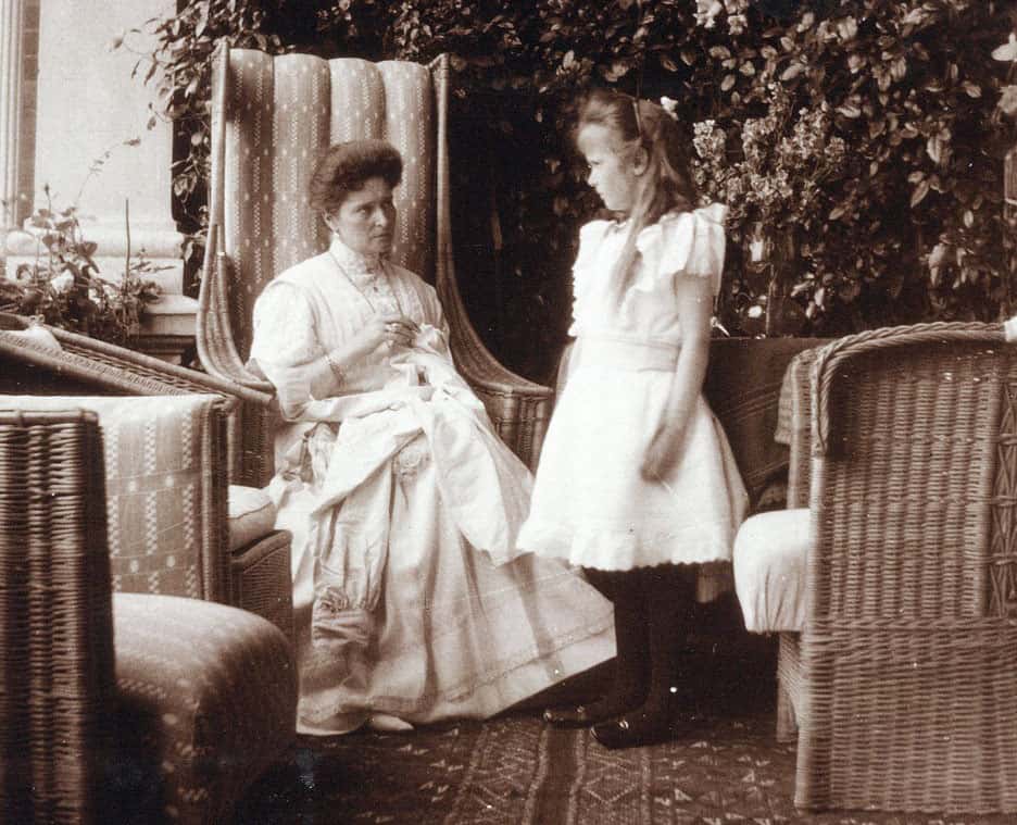 Anastasia Romanov facts 