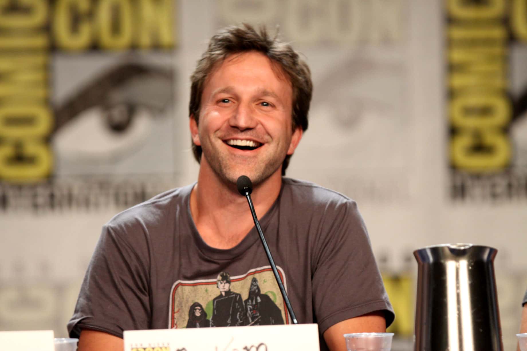 Breckin Meyer at the 2011 San Diego Comic-Con International