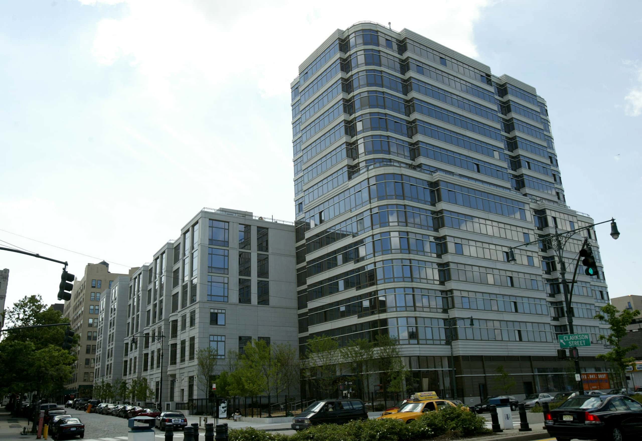 Mary-Kate and Ashley Olsen Facts