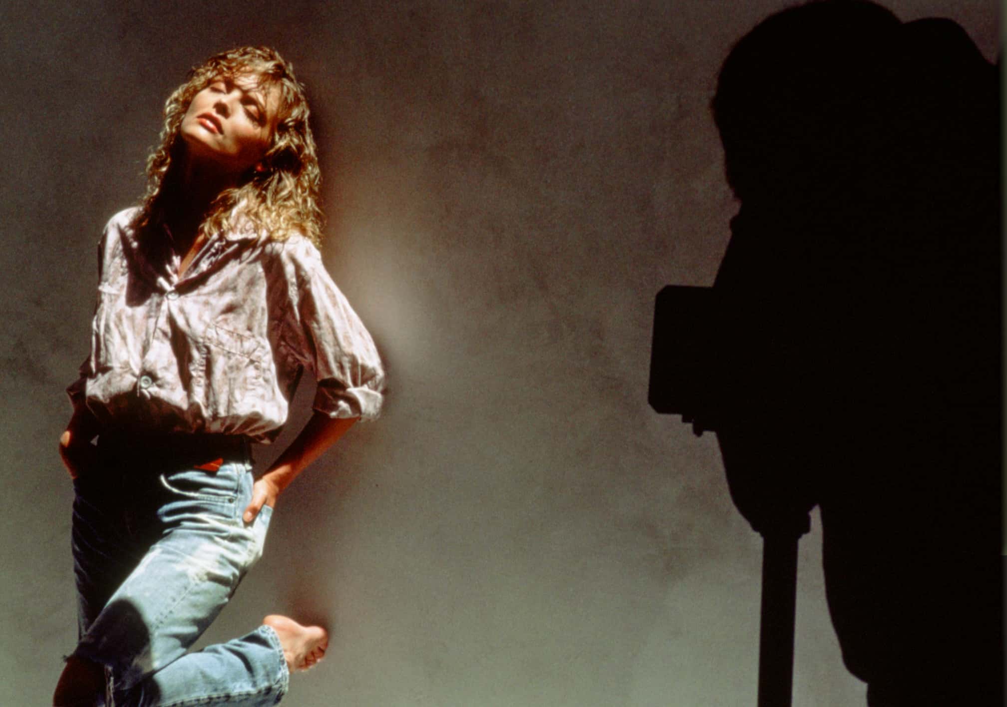 Portrait Photo of Actress Michelle Pfeiffer poses for a photo shoot