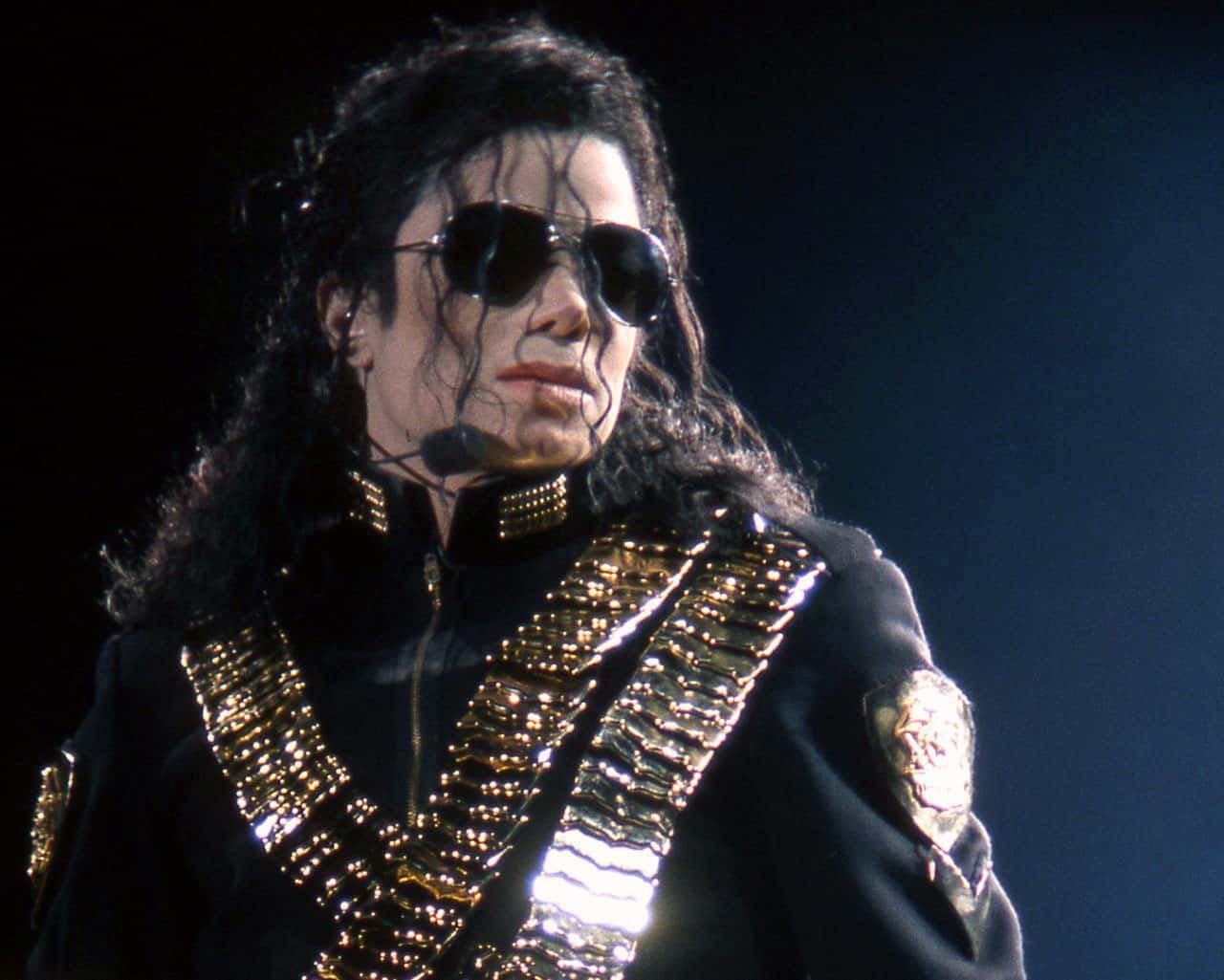 Scandals of the 1990s facts