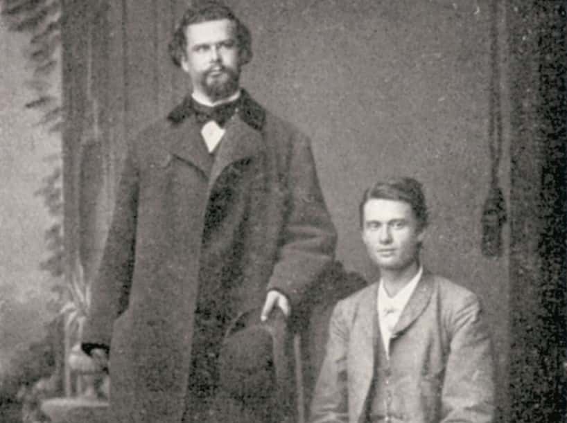 Kainz (r.) and King Ludwig II image in suits