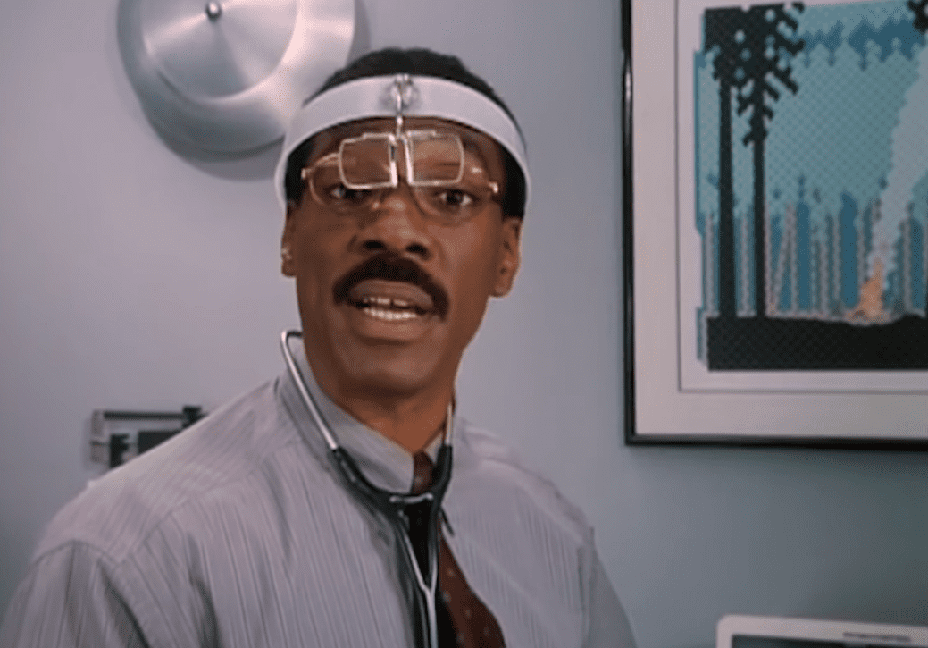 A visually captivating still taken from a pivotal moment in the film Dr. Dolittle (1998)