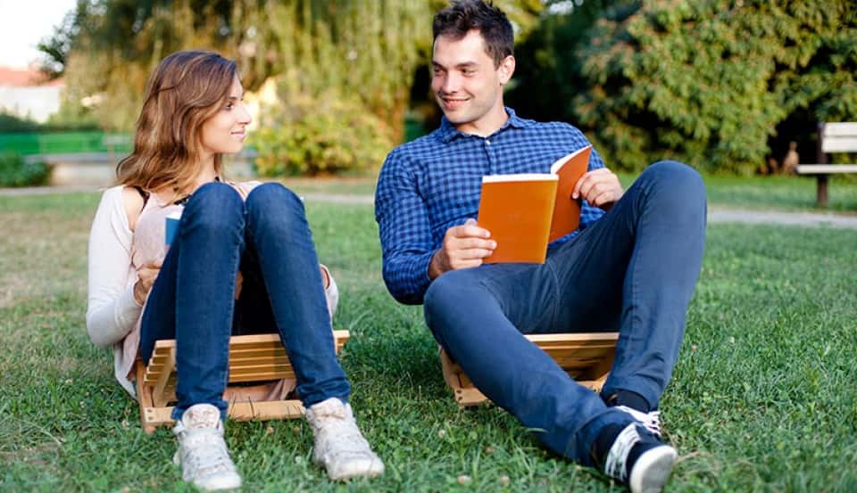 Non-Creepy Way To Approach A Woman Facts