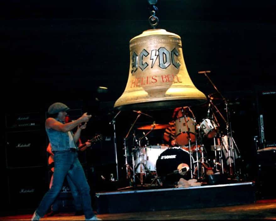 AC/DC Facts