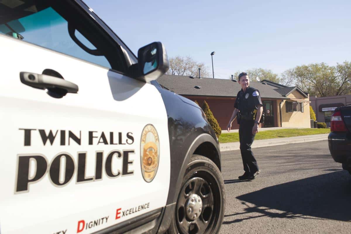 Neighbor From Hell facts