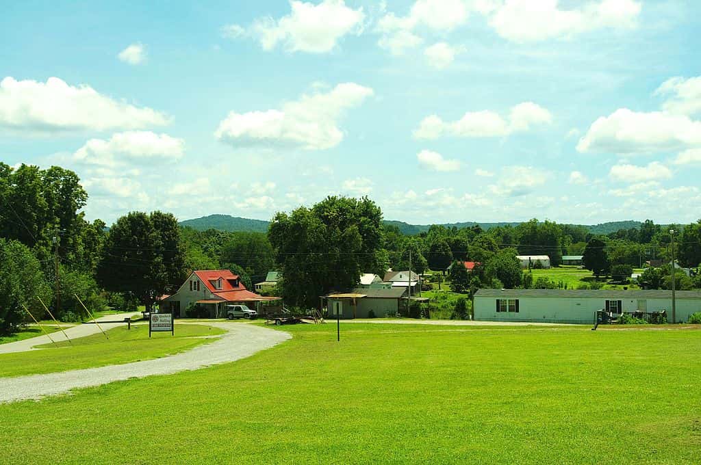 The Quebeck community in White County