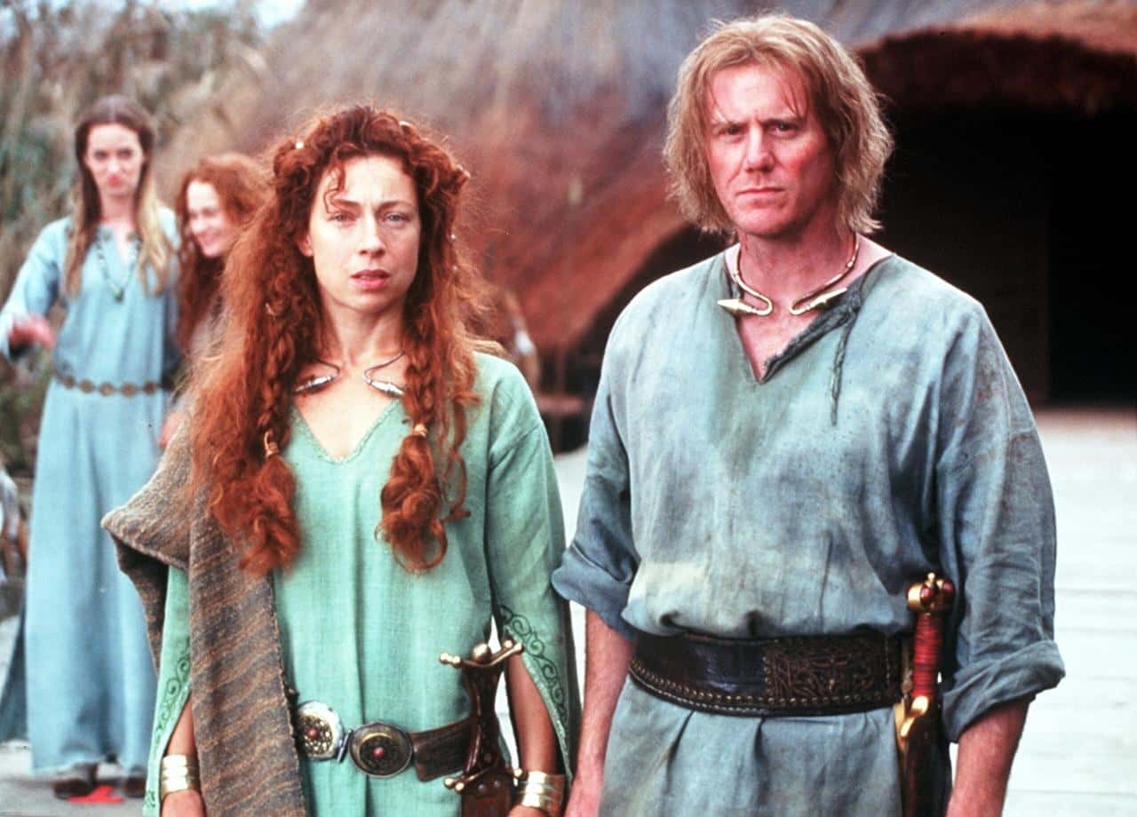 alex-kingston-steven-waddington-and-emily-blunt-in-boudica-2003.jpg