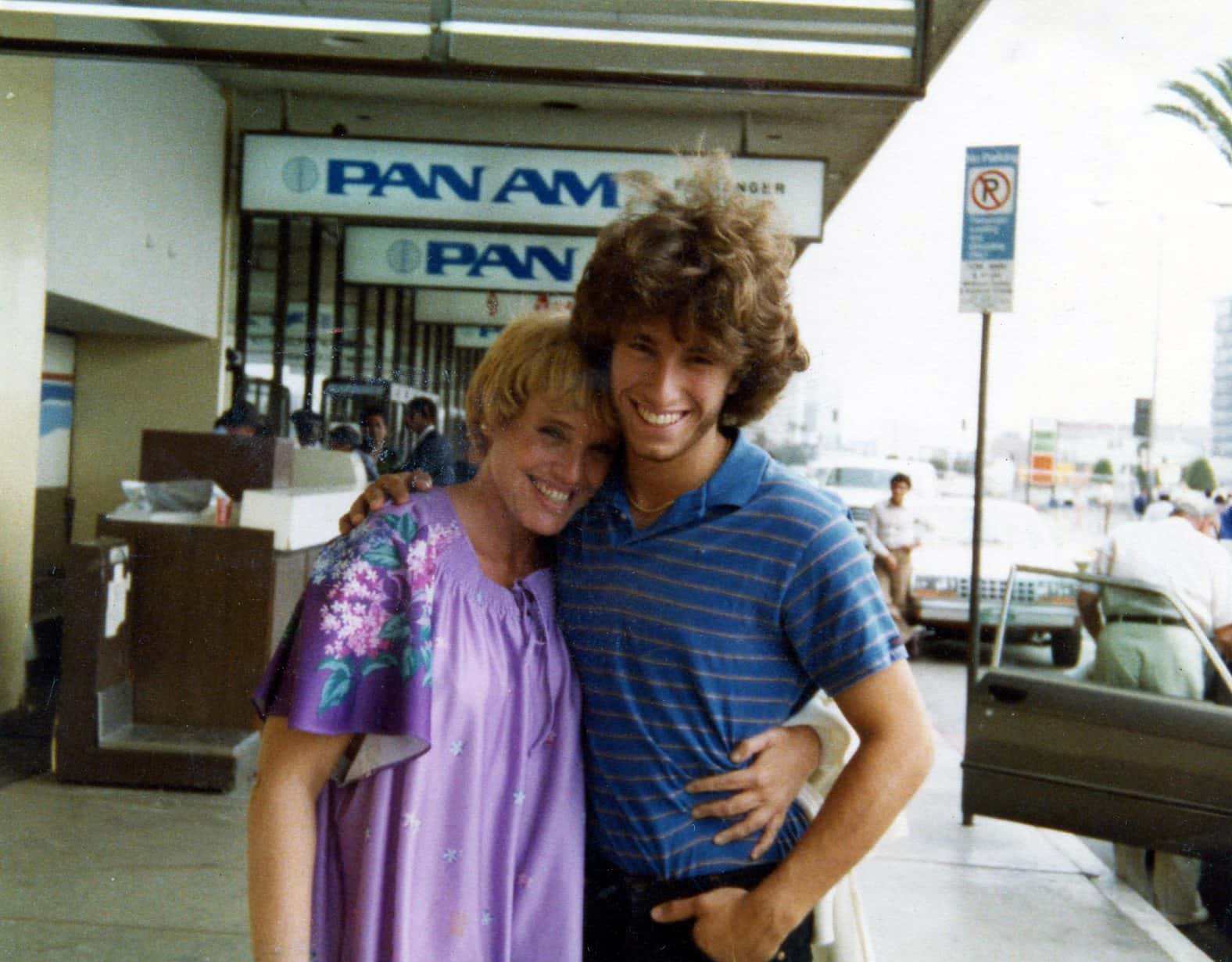 Saddest Airport Goodbyes facts