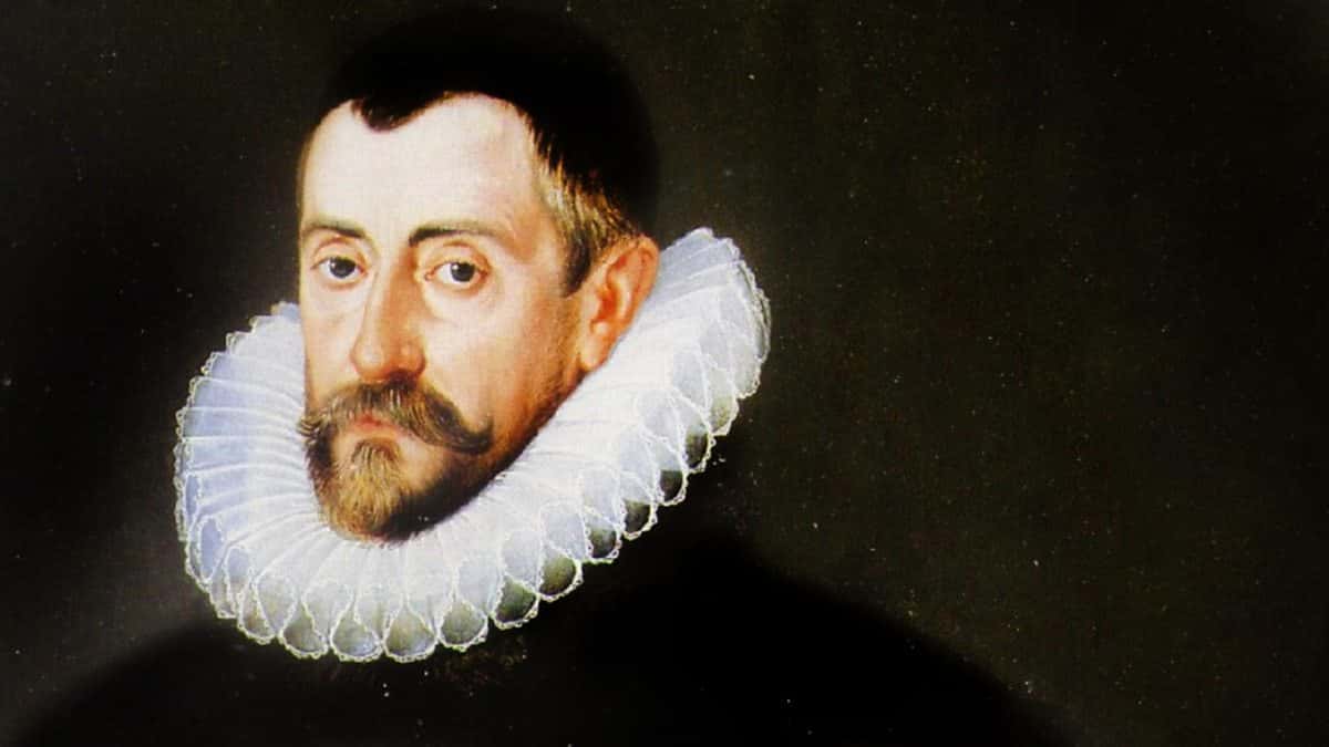 Juiciest Court Intrigues facts