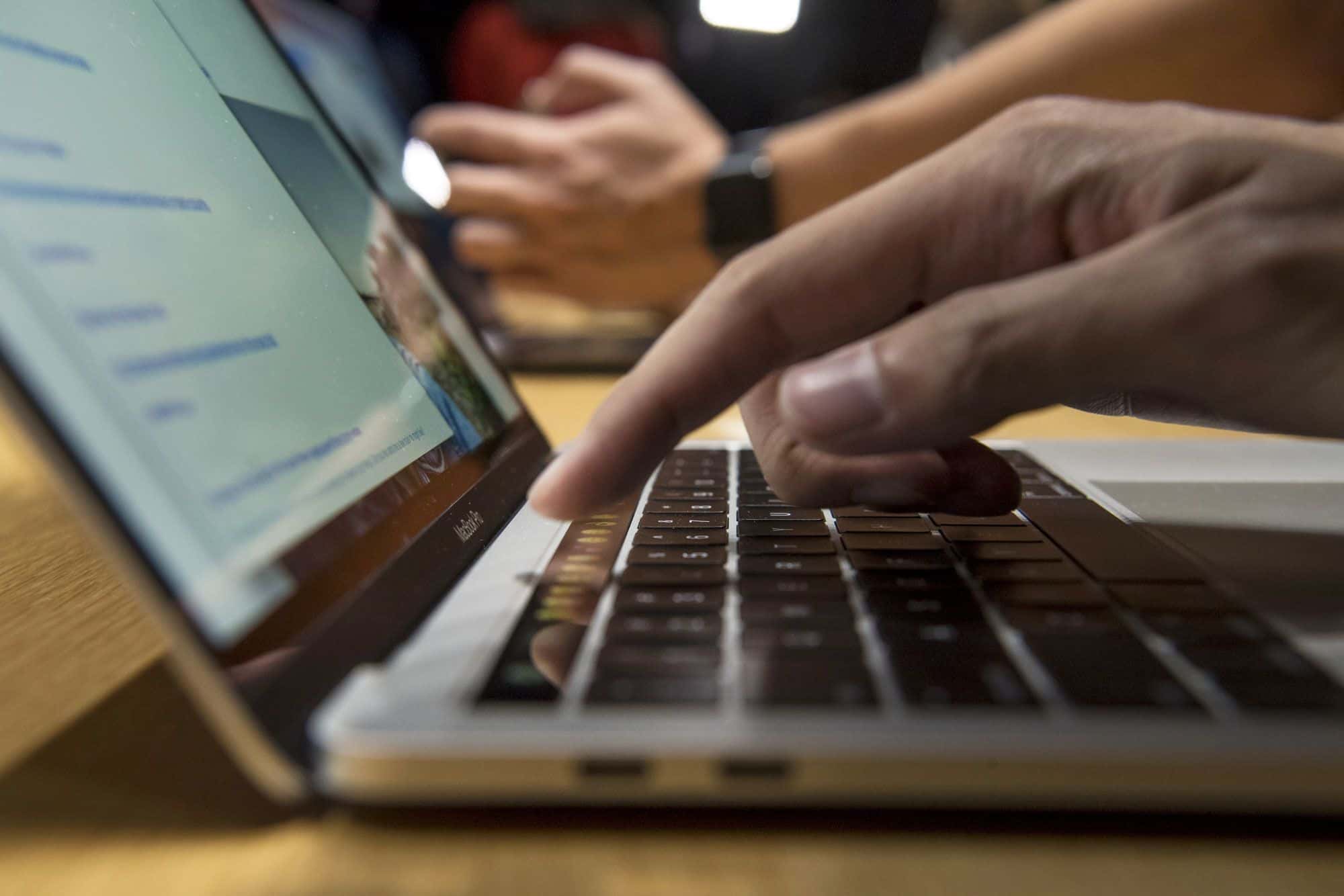 Mistaken For Employees While Shopping facts