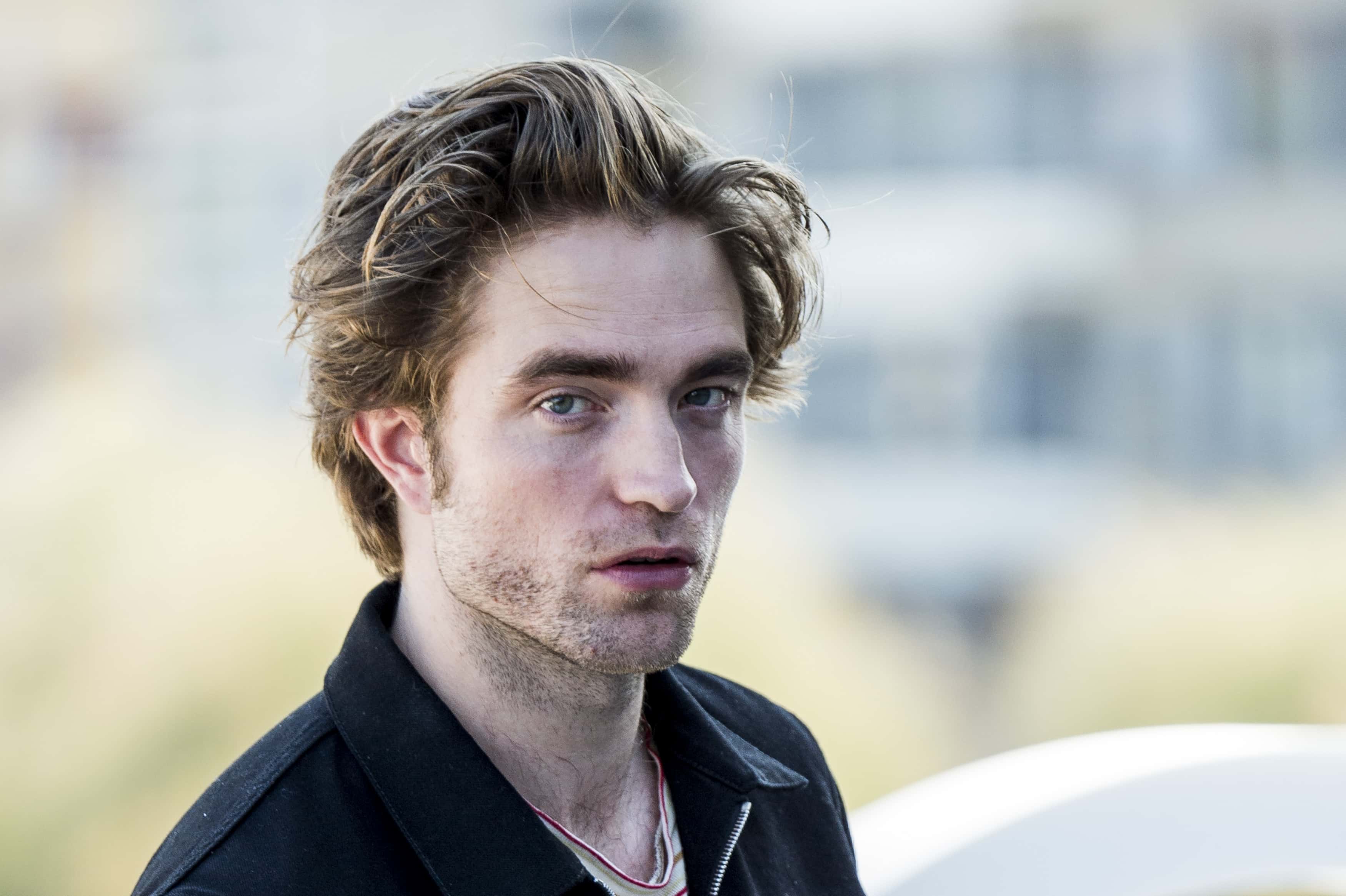 Robert Pattinson facts