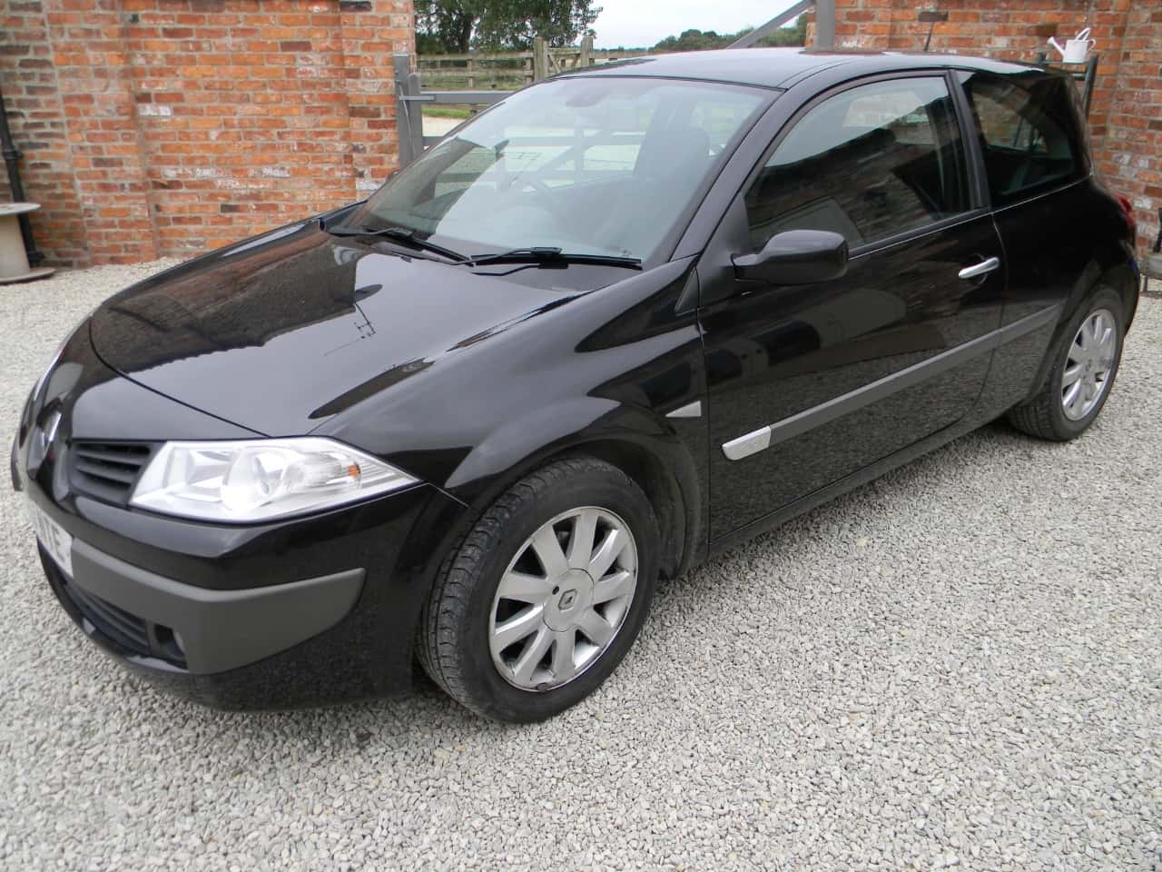 Wealthy People Who Lost Everything facts