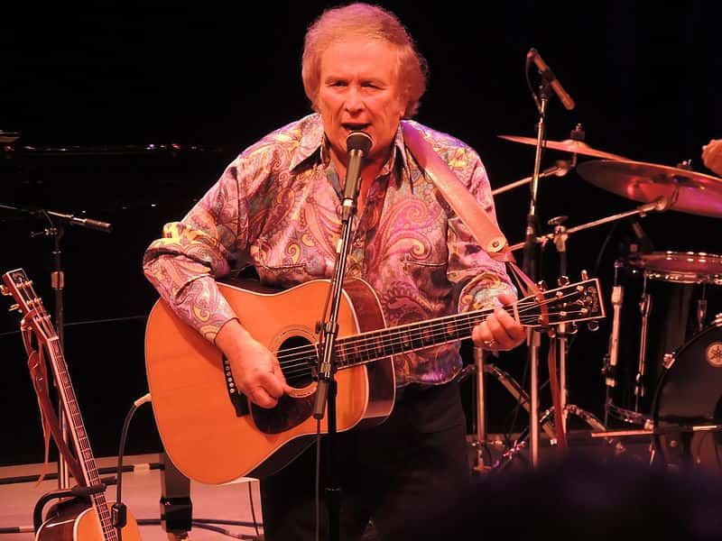 Tragic Lives Of Musicians Facts