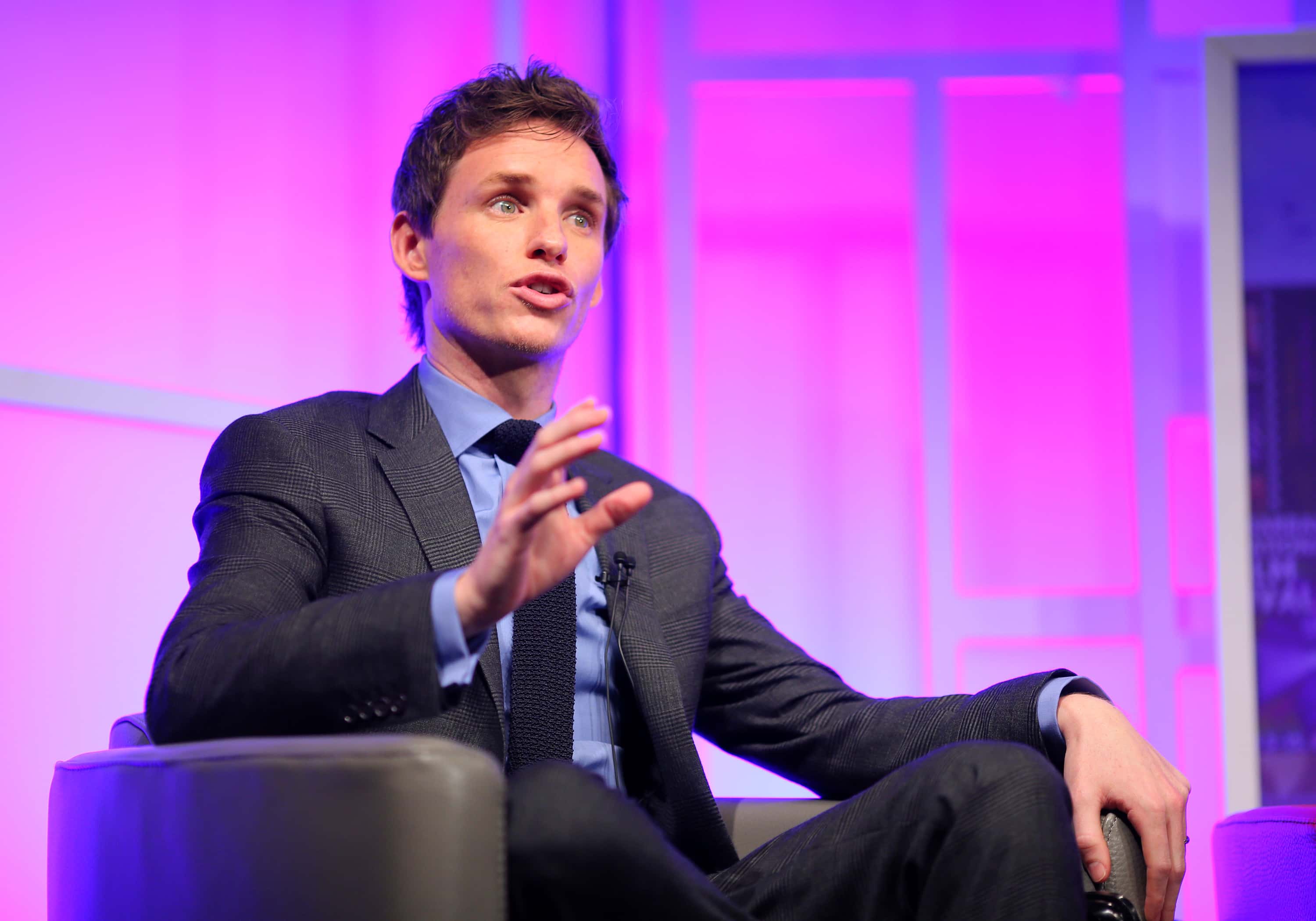  Eddie Redmayne facts 