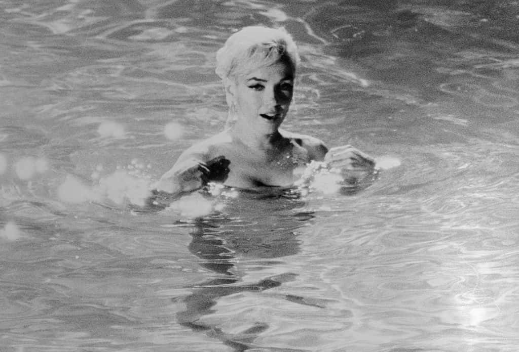 Marilyn Monroe Swimming Nude.