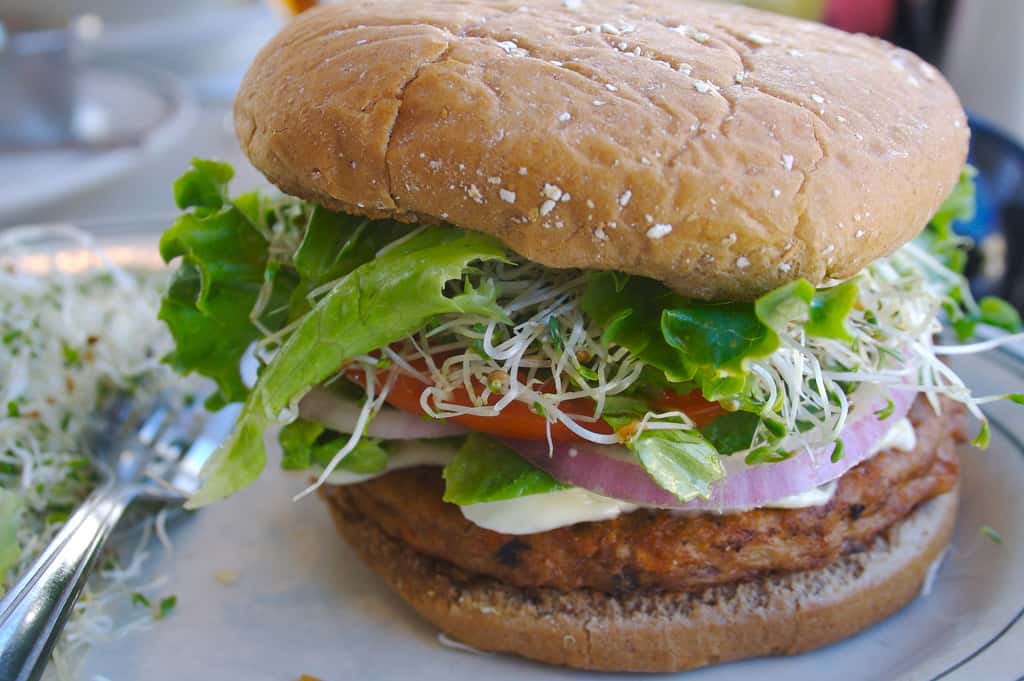 veggie burger