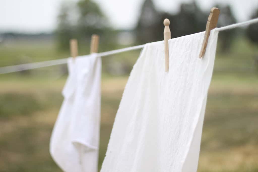 wash the linens