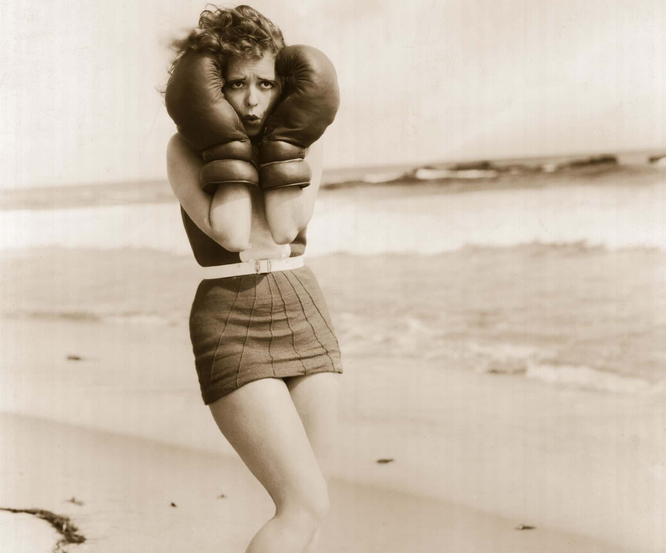 Clara Bow facts