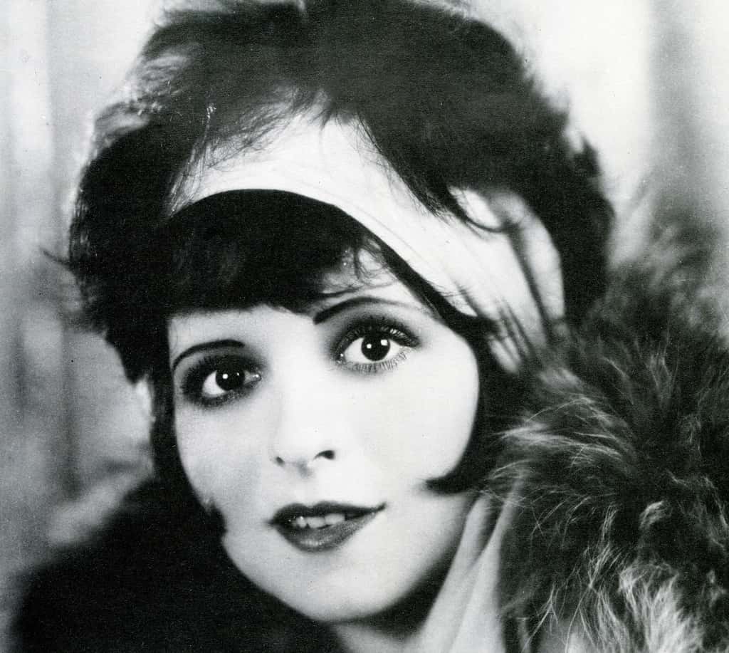 Clara Bow facts