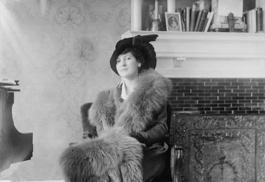 Rudolph Valentino facts