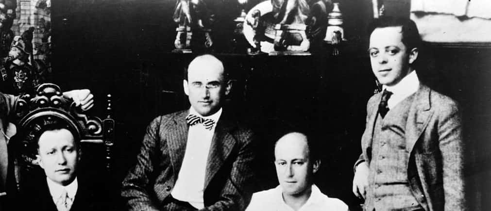 Rudolph Valentino facts