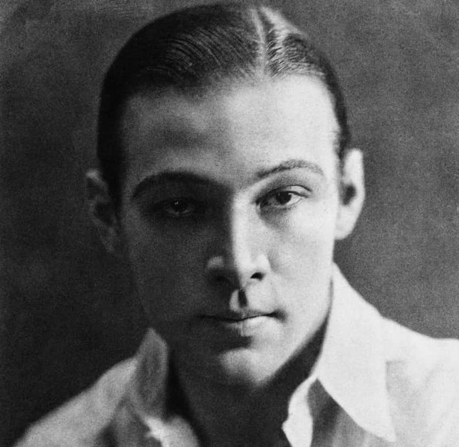 Rudolph Valentino facts