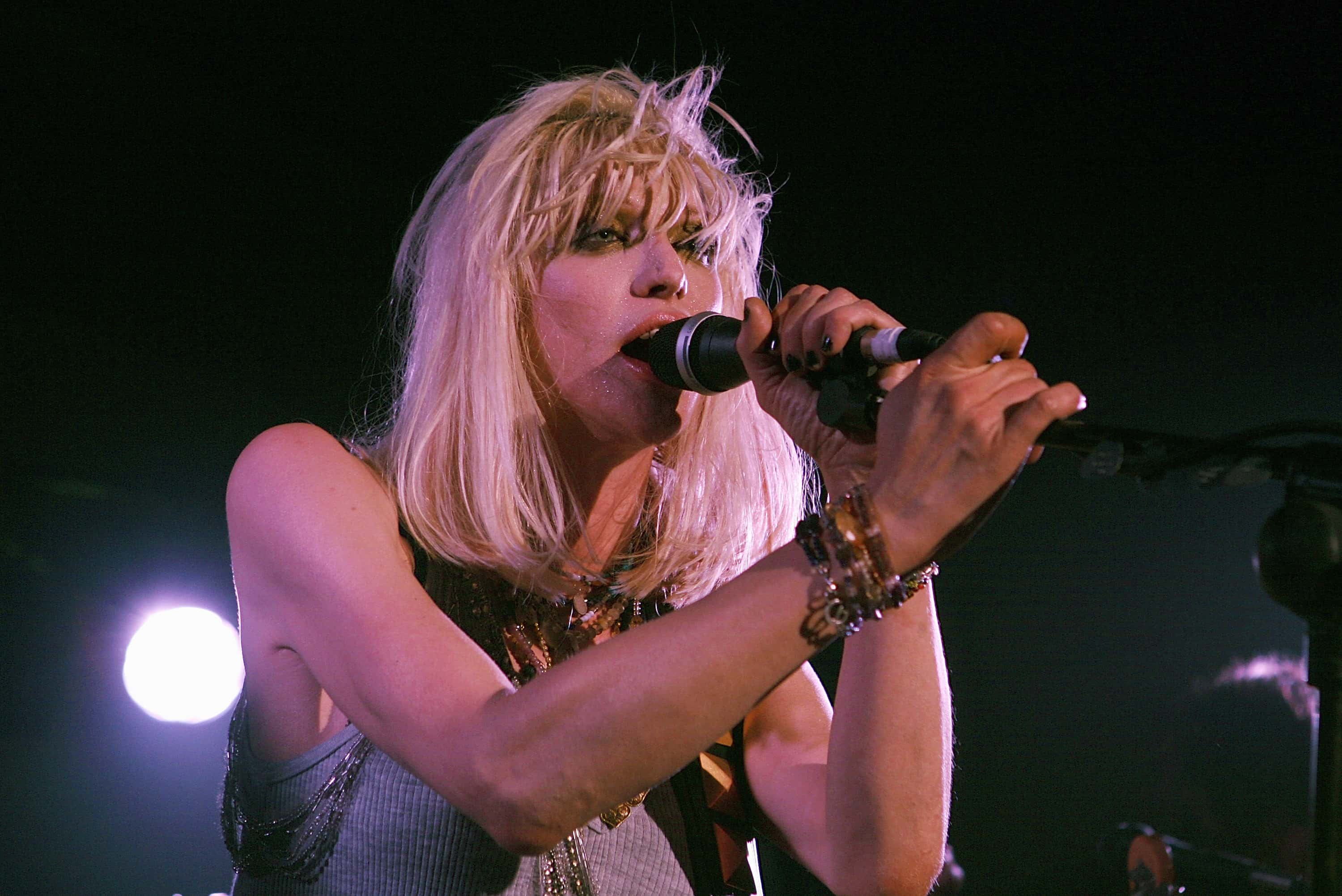 Courtney Love facts