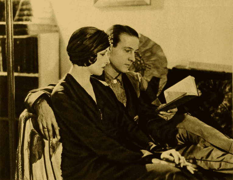 Rudolph Valentino facts
