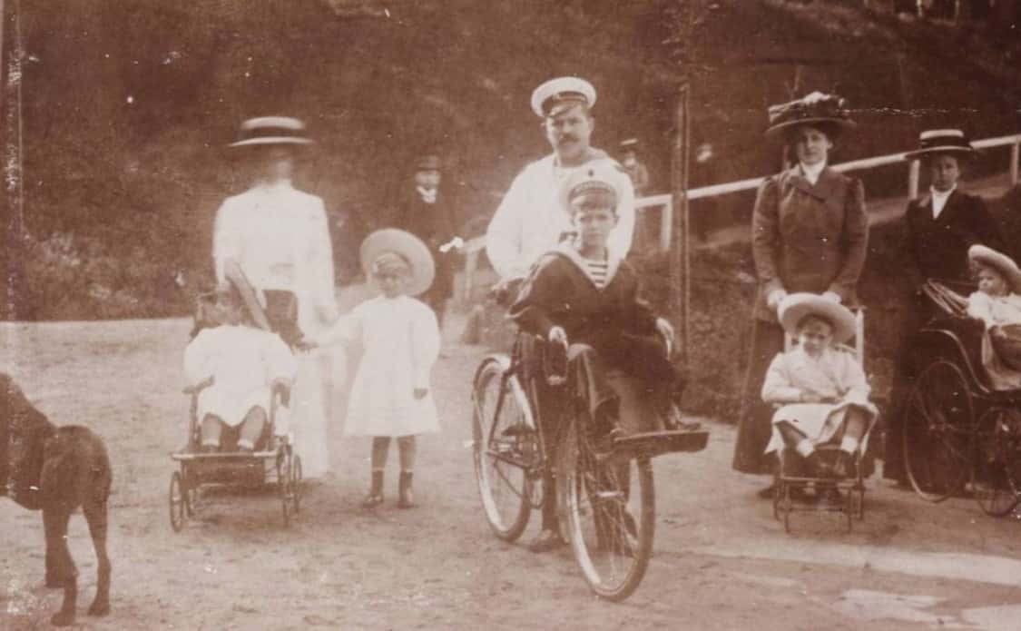 Alexei Romanov facts