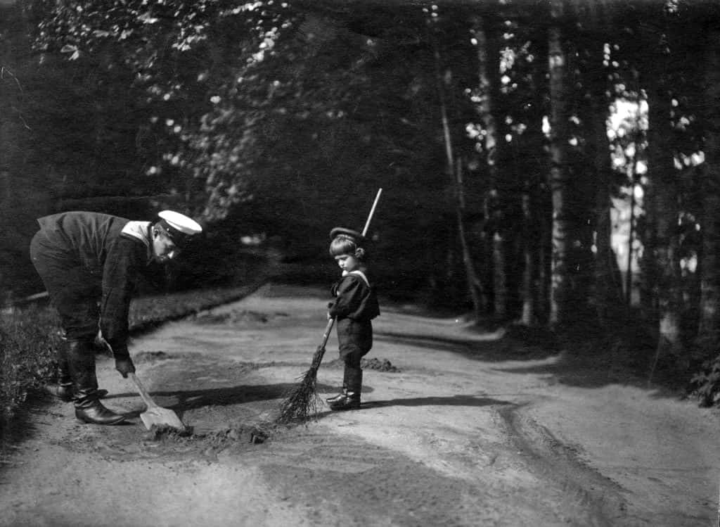 Alexei Romanov facts