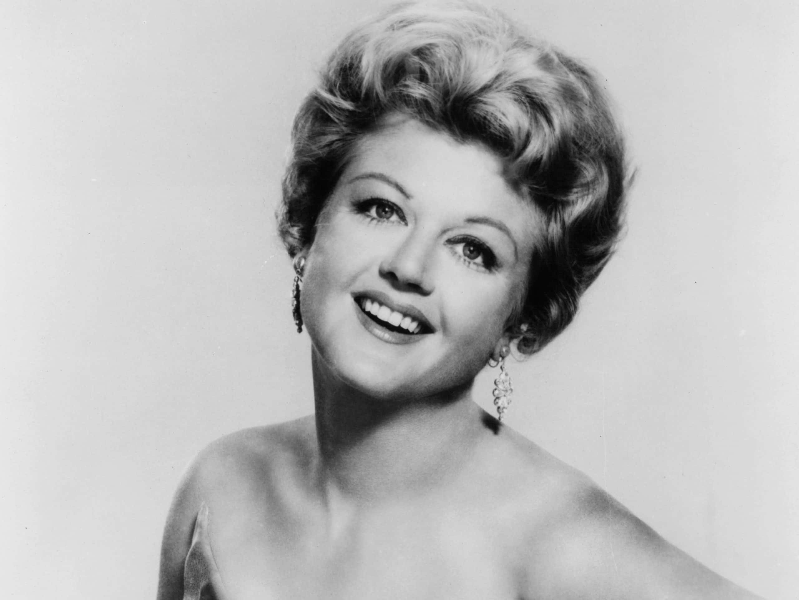 Angela Lansbury Facts