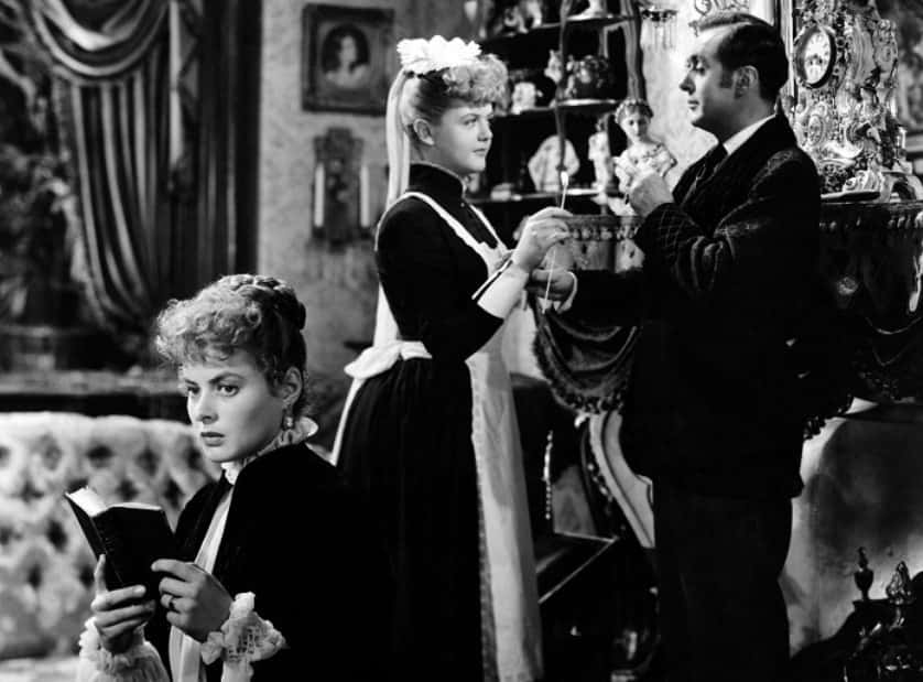 Angela Lansbury Facts