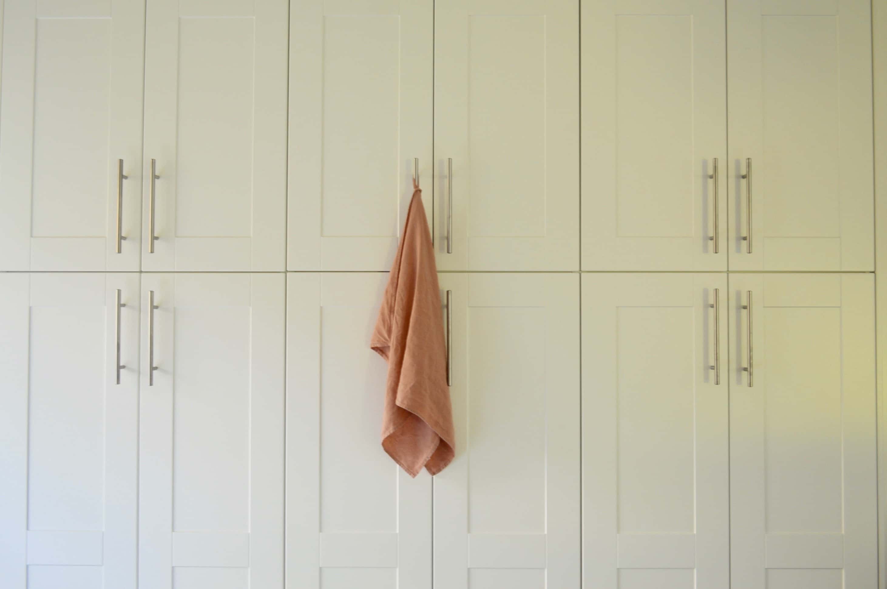cabinet towel