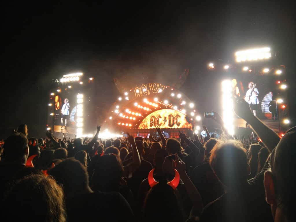 Tragic Lives Of Musicians Facts